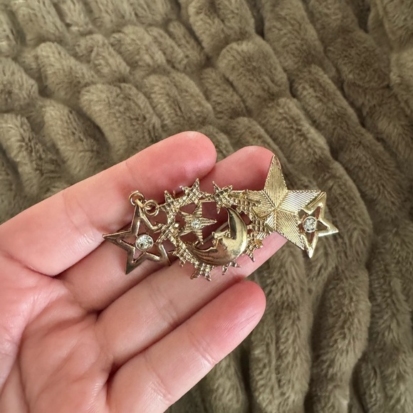 free people brooch - Picture 2 of 2